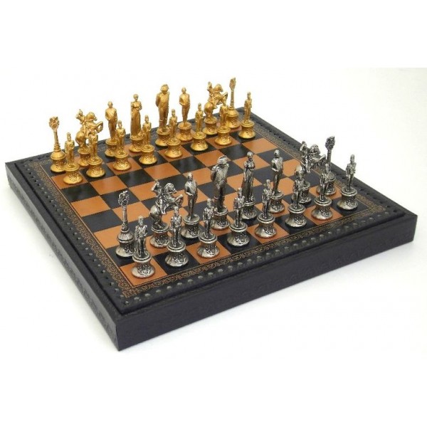 Scacchiera In Similpelle Con Scacchi In Metallo...