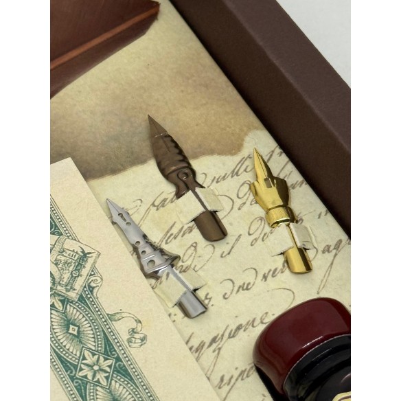Set Calligrafico con Piuma, 3 Pennini, Calamaio e Manuale